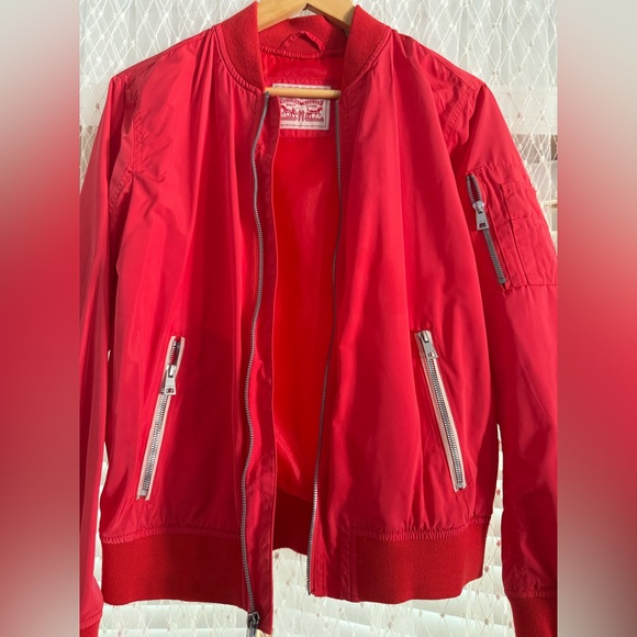 Levi's Red Jacket with Logo Patch - Picture 2 of 7